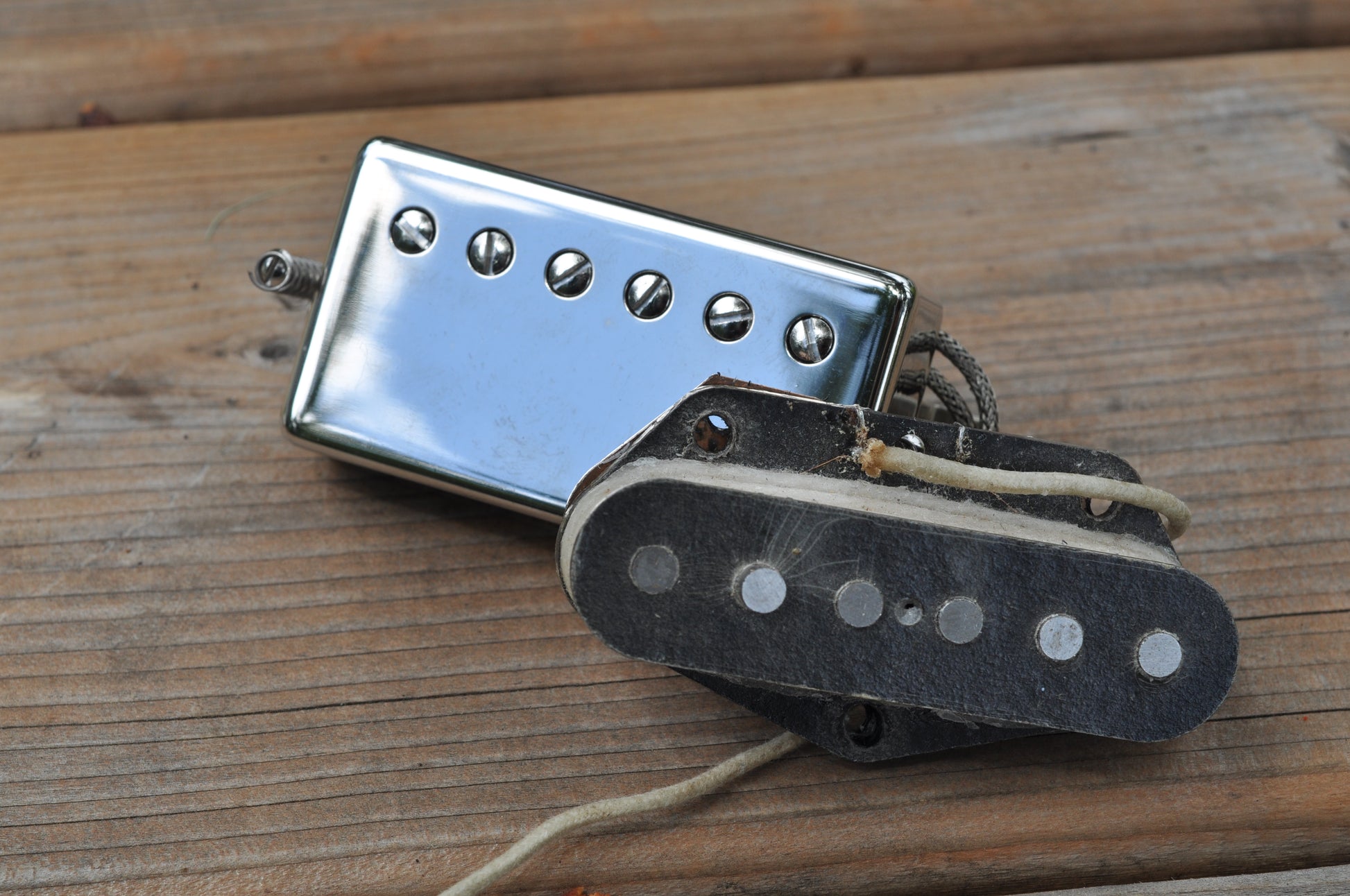 humbucker and single coil guitar pickups